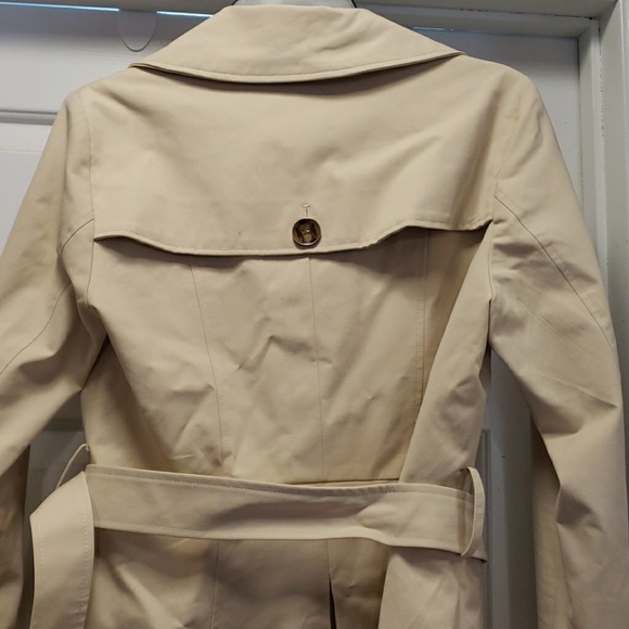 Spring Jacket - Picture 3 of 7